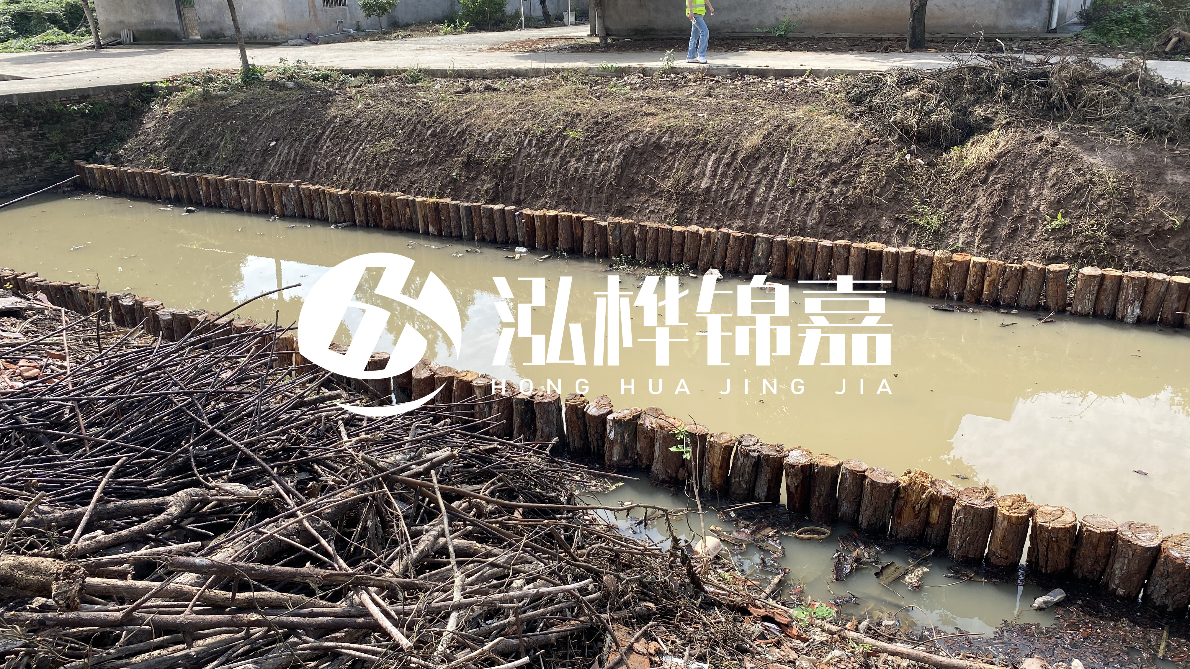 打樁木樁的間距和排列方式有何講究？不懂這些細節(jié)，工程質(zhì)量堪憂！